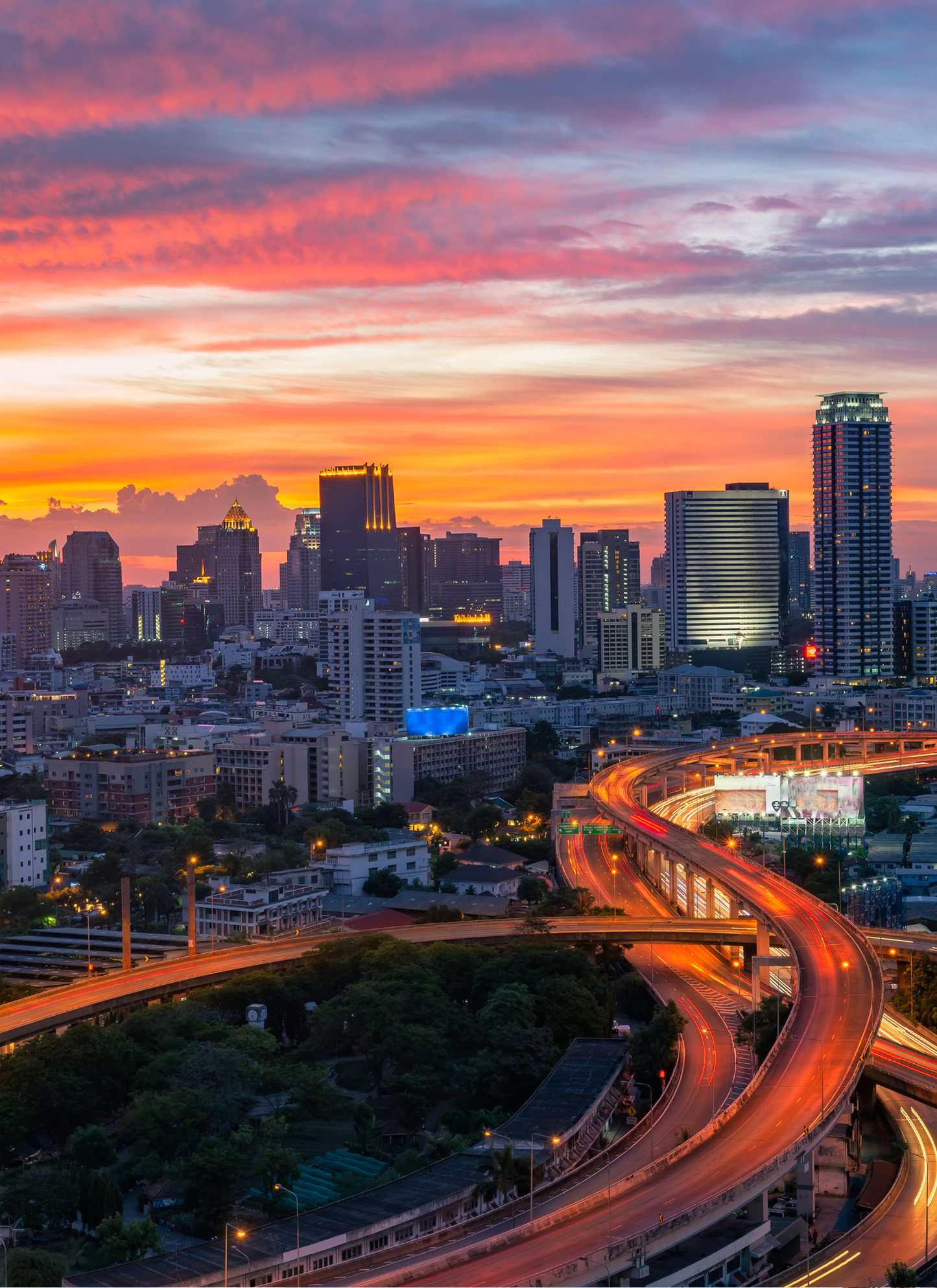 Bangkok Glow – Paint by Numbers Kit