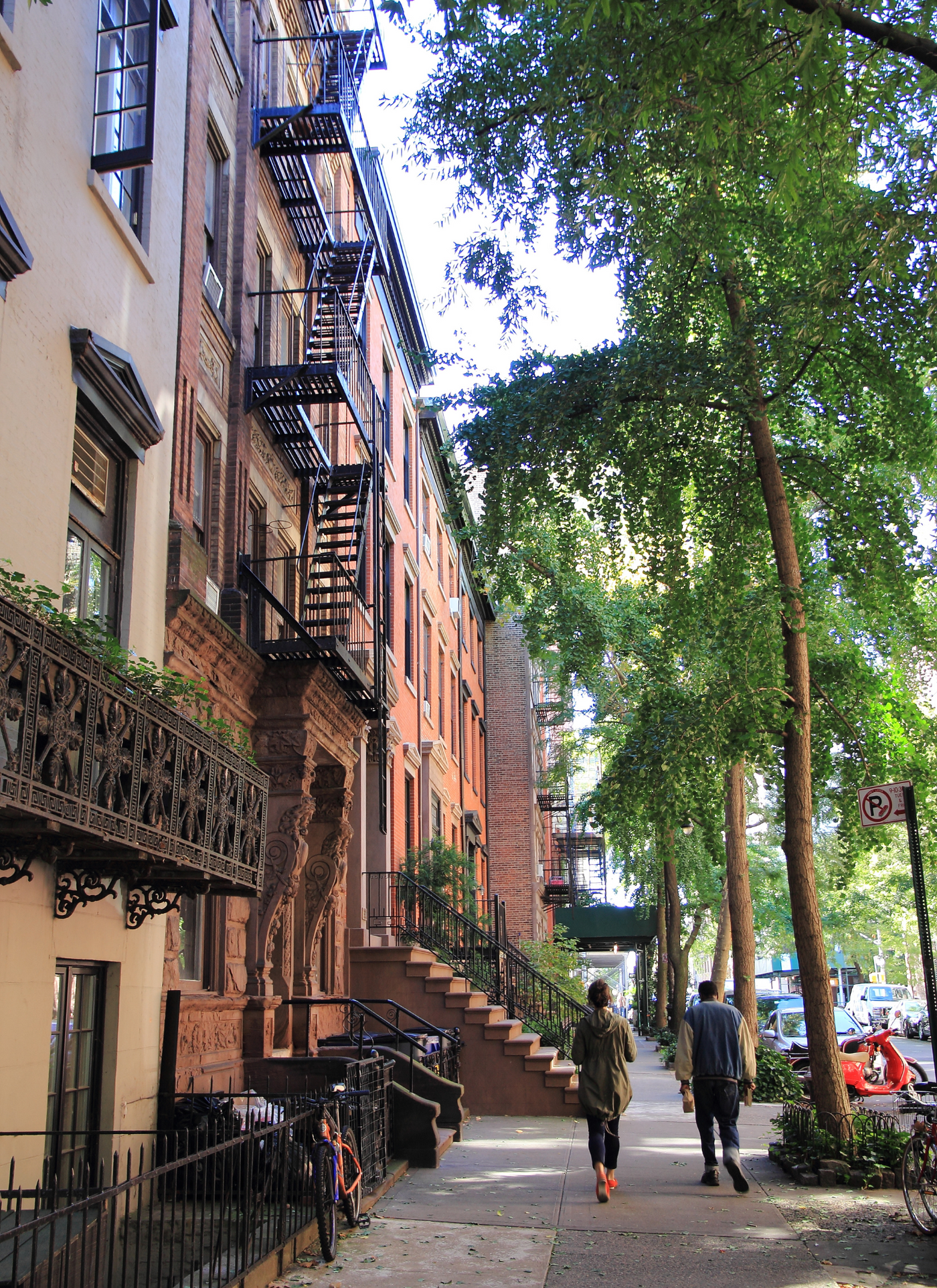 Brownstone Street Walk – Paint by Numbers