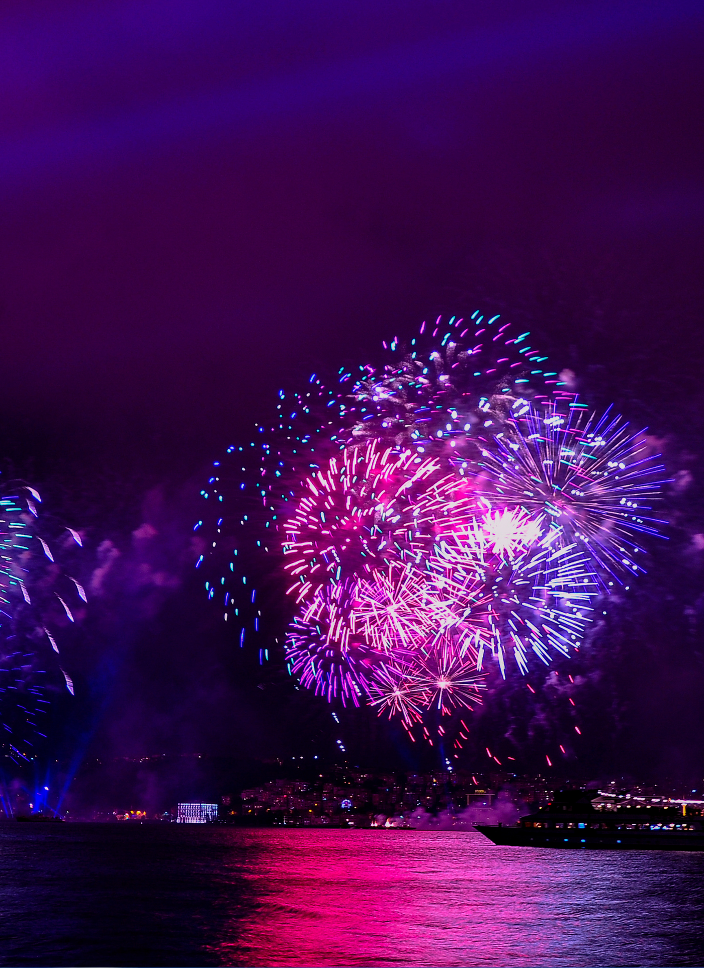 Fireworks Over the Water – Paint by Numbers Kit